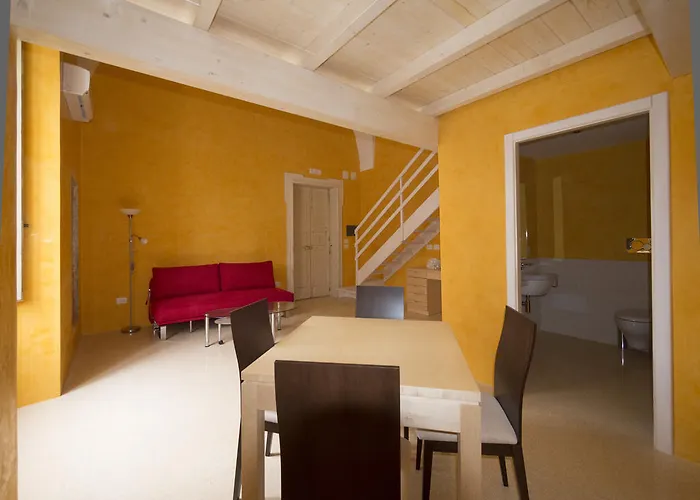 Relais Carlo V - Historical Palace