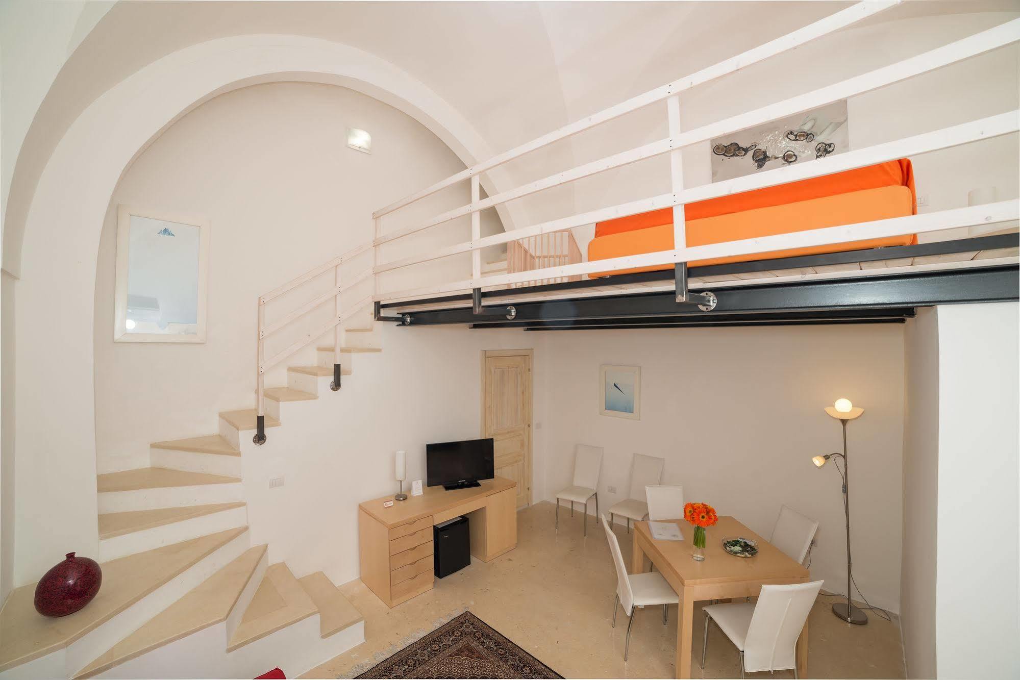 Relais Carlo V - Historical Palace Gallipoli